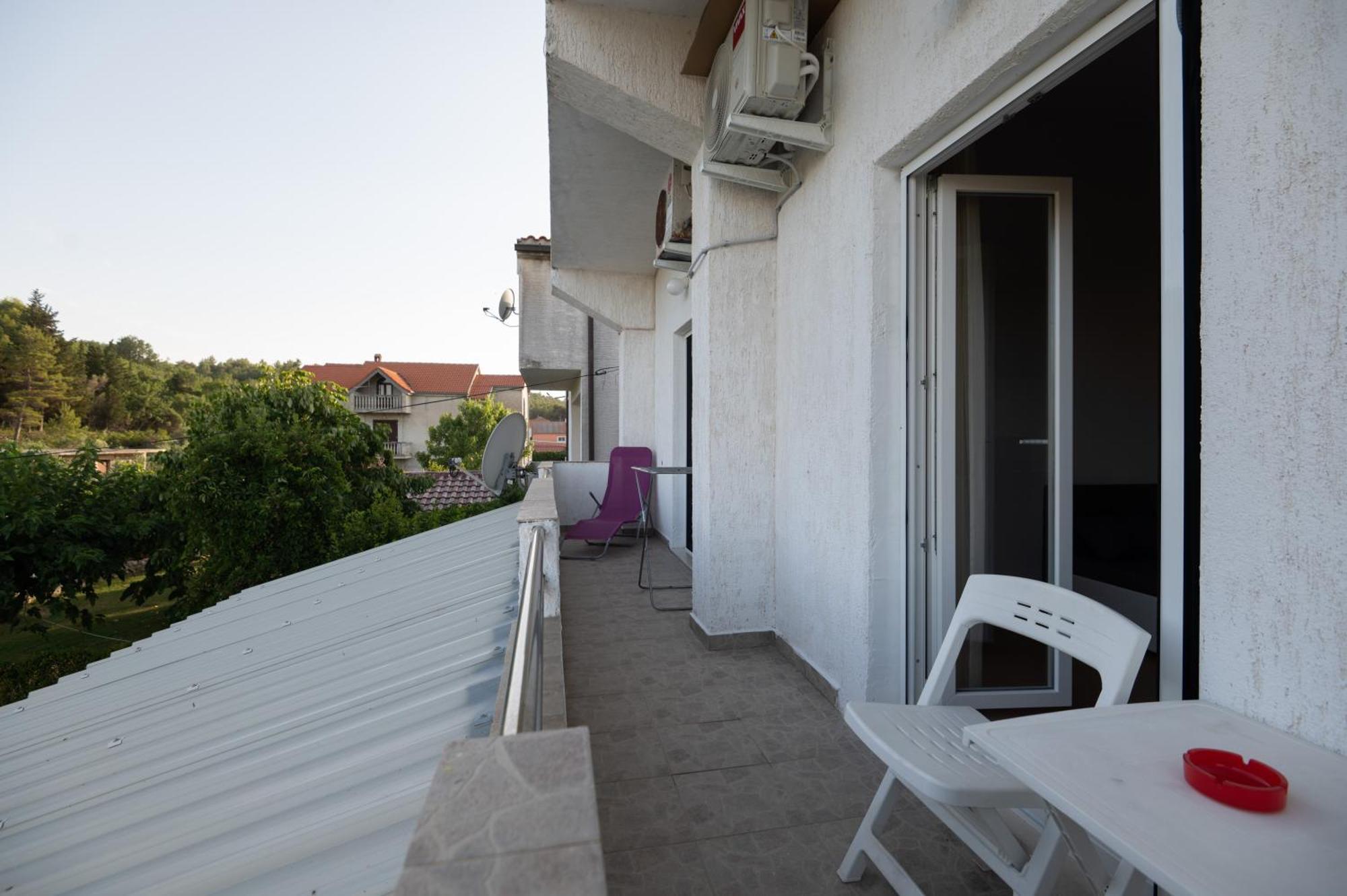 Marina'S Apartments Ražanac Rom bilde